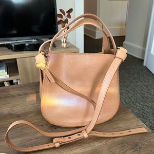 The Sydney Crossbody Bag in Amber Brown